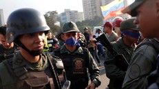 Bạo động tại Venezuela khiến gần 70 người bị thương