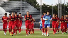 ĐTVN: Quế Ngọc Hải lĩnh băng thủ quân, Văn Lâm sẵn sàng cạnh tranh bắt chính