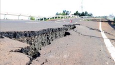 Có phương án xử lý lún nứt nghiêm trọng đường Hồ Chí Minh qua Gia Lai trước ngày 10/9