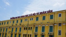 Thành lập Trường THPT chuyên Khoa học Xã hội và Nhân văn