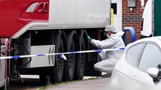 'Mỗi người Việt sang Anh bất hợp pháp mất gần 1 tỷ đồng'