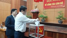 Các đại biểu đã bầu đồng chí Lê Trí Thanh giữ chức Phó Bí thư Tỉnh ủy Quảng Nam. Ảnh: VGP