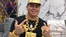 Phúc XO tàng trữ ma túy, vũ khí tại nhà riêng