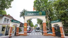 HABECO lên tiếng sau vụ việc hàng chục xe ba gác chặn cổng