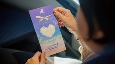 Những số vé máy bay và thông tin được khách hàng cung cấp sẽ là “mũi tên vàng” để Bamboo Airways ghép đôi và tặng quà cho các khách hàng may mắn. 