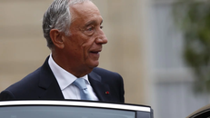 Tổng thống Bồ Đào Nha tự cách ly 14 ngày