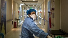 Số ca nhiễm Covid-19 tại Trung Quốc giảm đáng kể