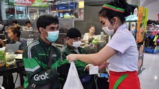 Thị trường giao đồ ăn nở rộ tại Đông Nam Á