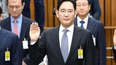 'Thái tử Samsung' một lần nữa hầu tòa