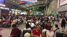 80.000 hành khách mắc kẹt tại Đà Nẵng