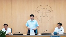 Quyền Bộ trưởng Bộ Y tế Nguyễn Thanh Long làm việc với Hà Nội về công tác phòng chống dịch bệnh COVID-19. Ảnh: VOV