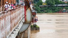 Mực nước sông Hồng bắt đầu dâng do lũ từ thượng nguồn