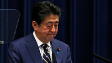 Thủ tướng liên tục nhập viện, chính trường Nhật Bản chia làm 2 lối