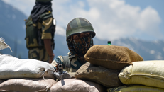 Trung Quốc cáo buộc Ấn Độ nổ súng tại vùng tranh chấp