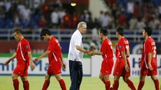 VFF gửi lời chia buồn với gia đình HLV Alfred Riedl