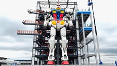 Robot Gundam khổng lồ được chế tạo tại Nhật Bản