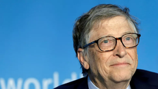 Bill Gates nghi ngờ vaccine COVID-19 của Nga và Trung Quốc