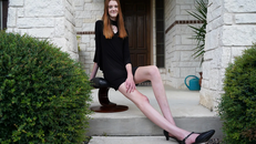 Cô gái 17 tuổi có đôi chân dài nhất thế giới