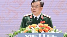 Tổng Giám đốc Tổng Công ty Viễn thông Viettel Cao Anh Sơn phát biểu tại sự kiện.