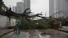 Bão Vamco quét qua Philippines khiến 1 người thiệt mạng