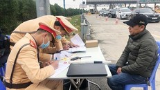 Hơn 20 người chết vì tai nạn giao thông trong 2 ngày nghỉ lễ