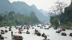 Chùa Hương đảm bảo an toàn khi mở cửa đón khách