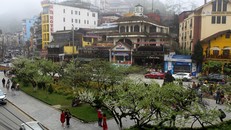 Sa Pa chuyển rét giữa mùa hè