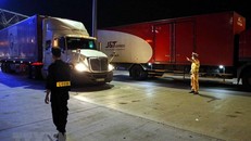 Doanh nghiệp vận tải khó đăng ký 'luồng xanh'