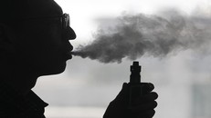 WHO cảnh báo mối nguy hại của thuốc lá điện tử