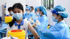 Chỉ nên tiêm 1 mũi vaccine cho thanh thiếu niên