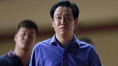 Trung Quốc yêu cầu ông chủ Evergrande trả nợ bằng tiền mặt