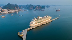 Cảng tàu khách quốc tế Hạ Long