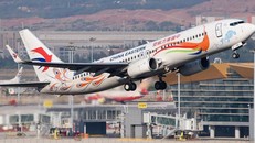 Tìm thấy hộp đen của máy bay Trung Quốc gặp nạn