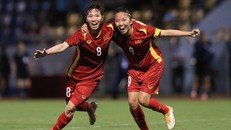 HLV Mai Đức Chung: 'Philippines coi nữ Việt Nam như trẻ con'