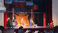 Sân khấu kịch TP HCM tìm cách đổi mới​