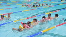 Khai mạc Giải bơi cứu đuối Thanh thiếu nhi toàn quốc 'Đường đua xanh'