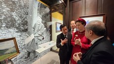 Khai mạc không gian trưng bày 'Vua Hàm Nghi - Cuộc đời và nghệ thuật'