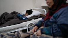 Những đứa trẻ mồ côi sau cơn đại địa chấn