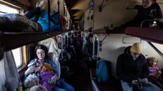 Chiến tranh và thiên tai khiến 71 triệu người di cư