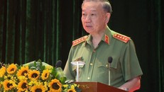 Đại tướng Tô Lâm, Uỷ viên Bộ Chính trị, Bí thư Đảng uỷ Công an Trung ương, Bộ trưởng Bộ Công an phát biểu kết luận hội nghị.