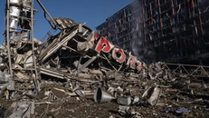 Nga cân nhắc sử dụng vũ khí hạt nhân tại chiến trường Ukraine