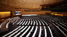 Thái Lan tiếp tục hoãn bầu thủ tướng mới