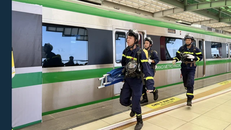 2.400 người diễn tập chữa cháy tại ga ngầm Bến Thành