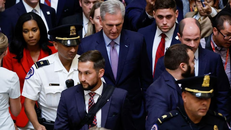 Chủ tịch Hạ viện Mỹ bị bãi miễn