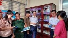 Đoàn công tác kiểm tra thực tế việc thực hiện Đề án tại thị trấn Vàm Láng, huyện Gò Công Đông, tỉnh Tiền Giang.