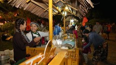 Tây Ninh tái hiện phiên chợ xưa với ẩm thực chay