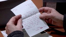 Bưu điện lưu trữ những bức thư thế kỷ gửi tới Ông già Noel