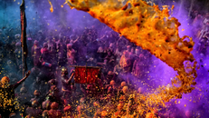  Ấn Độ rực rỡ trong dịp lễ hội sắc màu Holi