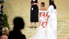 Sự kiện Met Gala tránh nhắc tới xung đột ở Gaza