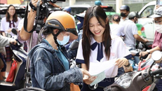 Thí sinh nhận xét đề văn chưa đủ mới và hấp dẫn